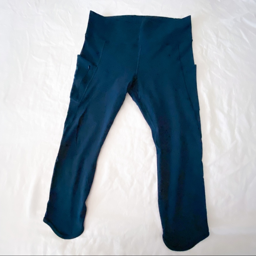 Athleta TALL cropped leggings